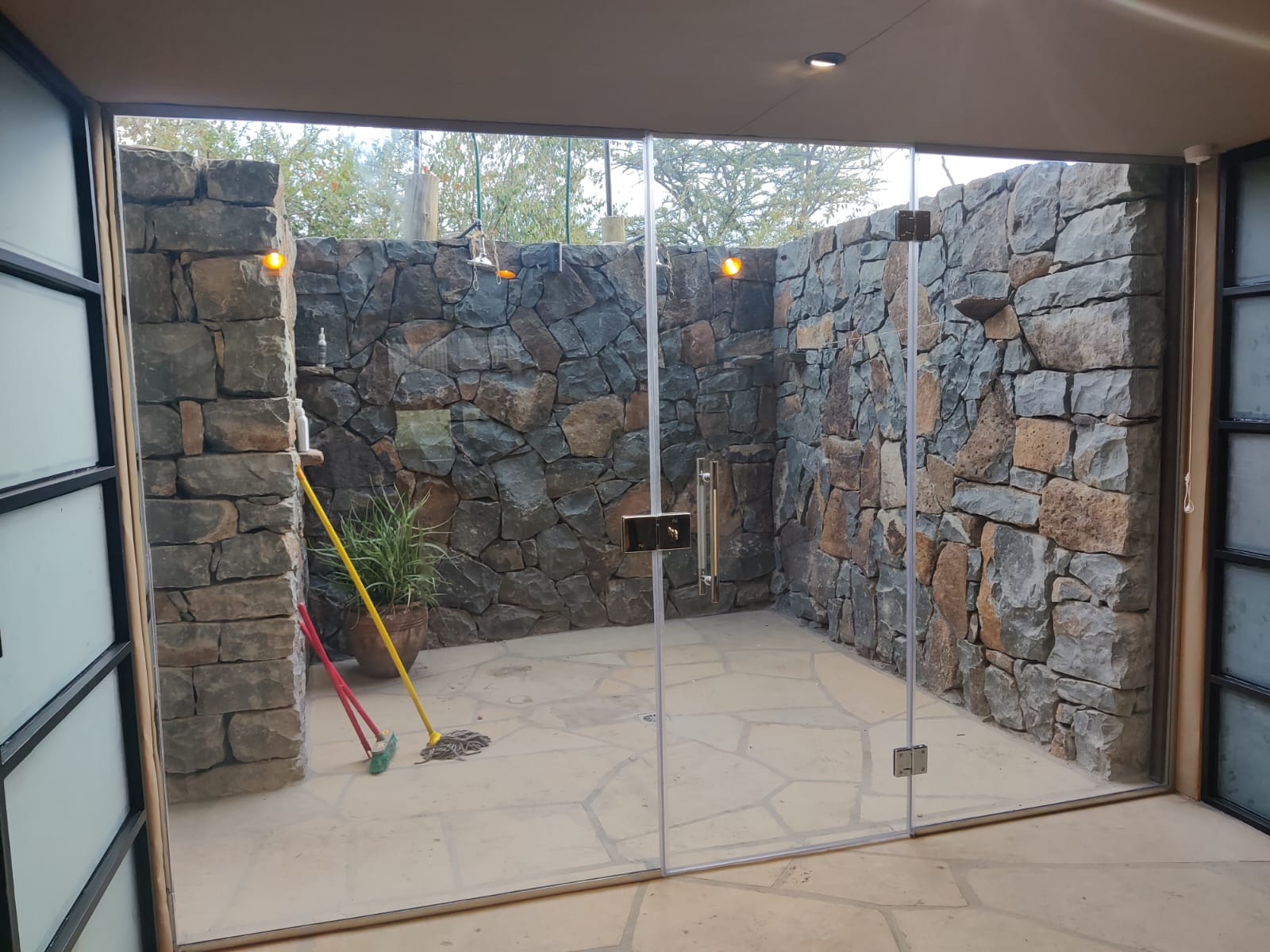 Shower Screens & Cubicles project 3