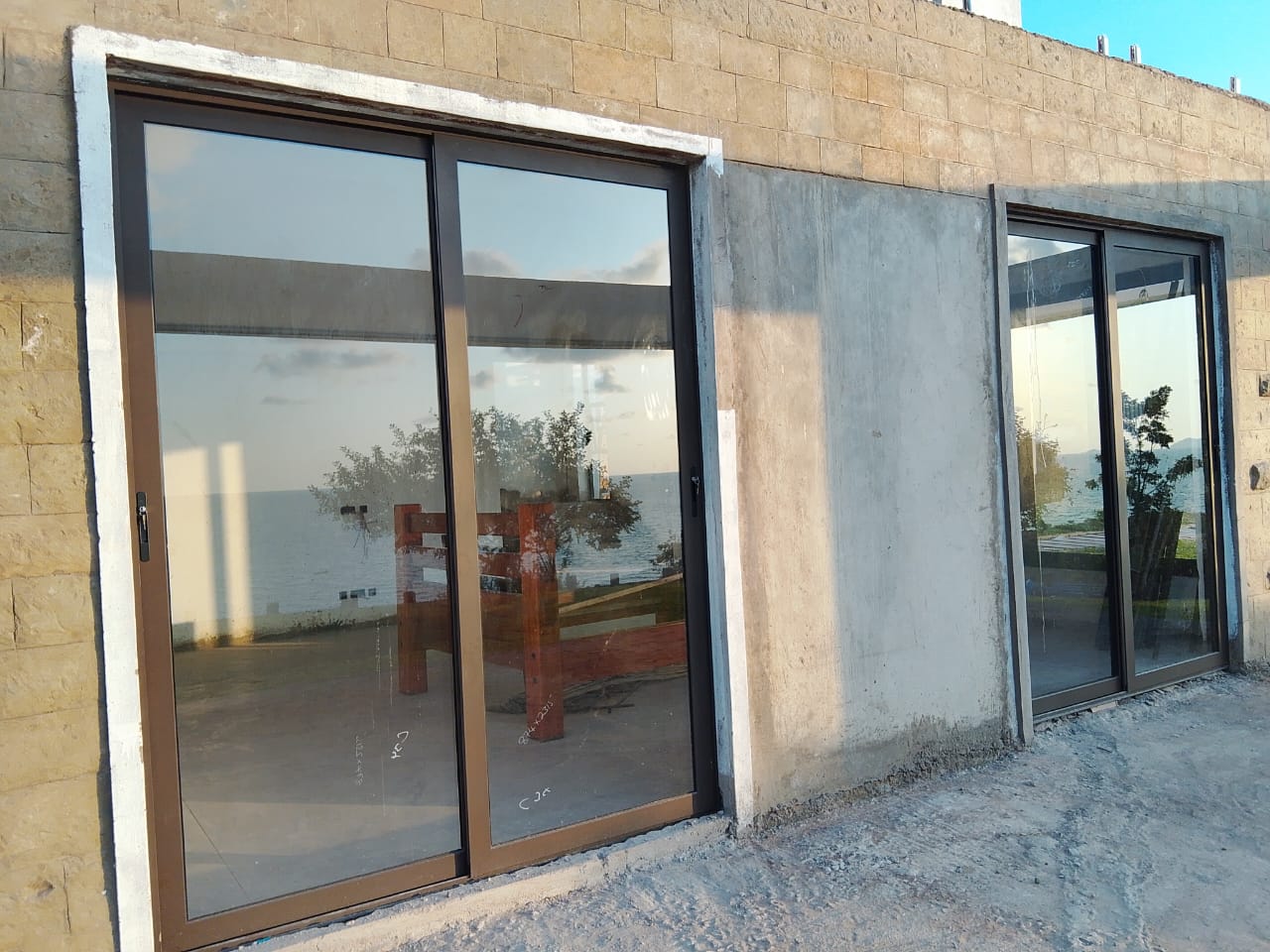 Sliding Doors project 3