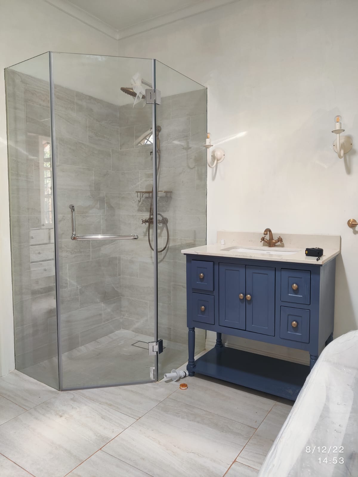 Shower Screens & Cubicles project 10